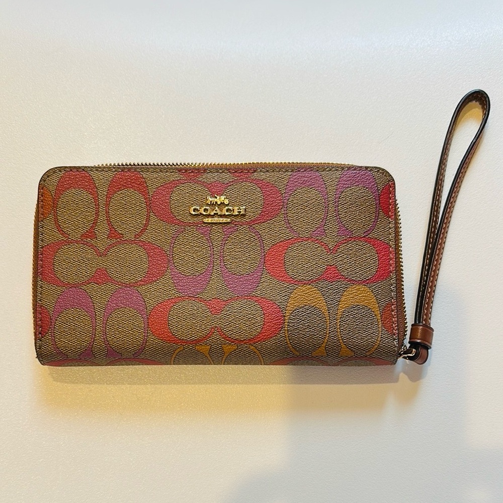 COACH Continental Long Zip Around Wallet In Rainbow Signature Canvas